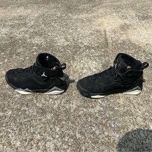 Pre-owned 2021
Jordan True Flight 'Black Cool Grey'